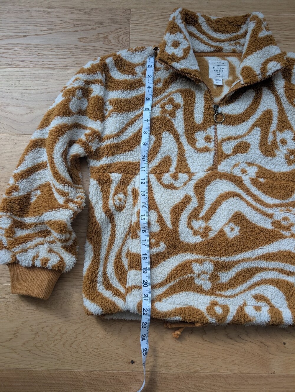 Billabong Cozy Caramel Wavy Floral Pattern Half Zip Fleece Sweatshirt - Picture 4 of 11